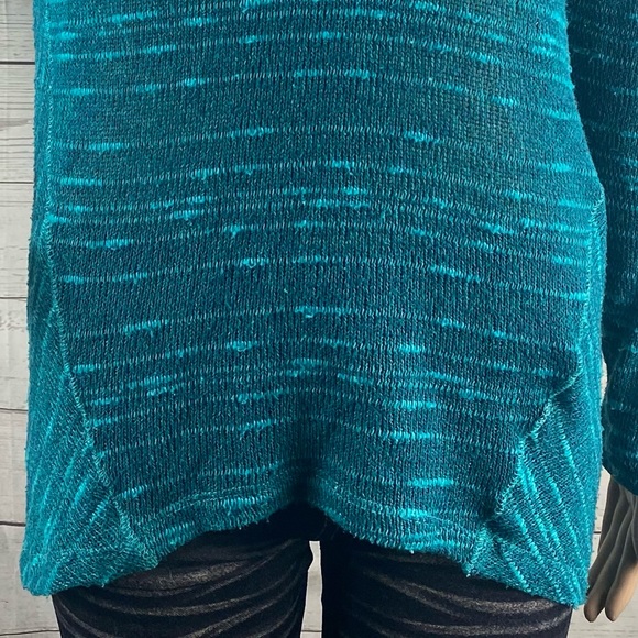 Splendid Sweater - Picture 8 of 12